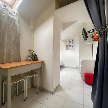 France, Hyper Centre - Wifi, Ac, 2pers Appartement *